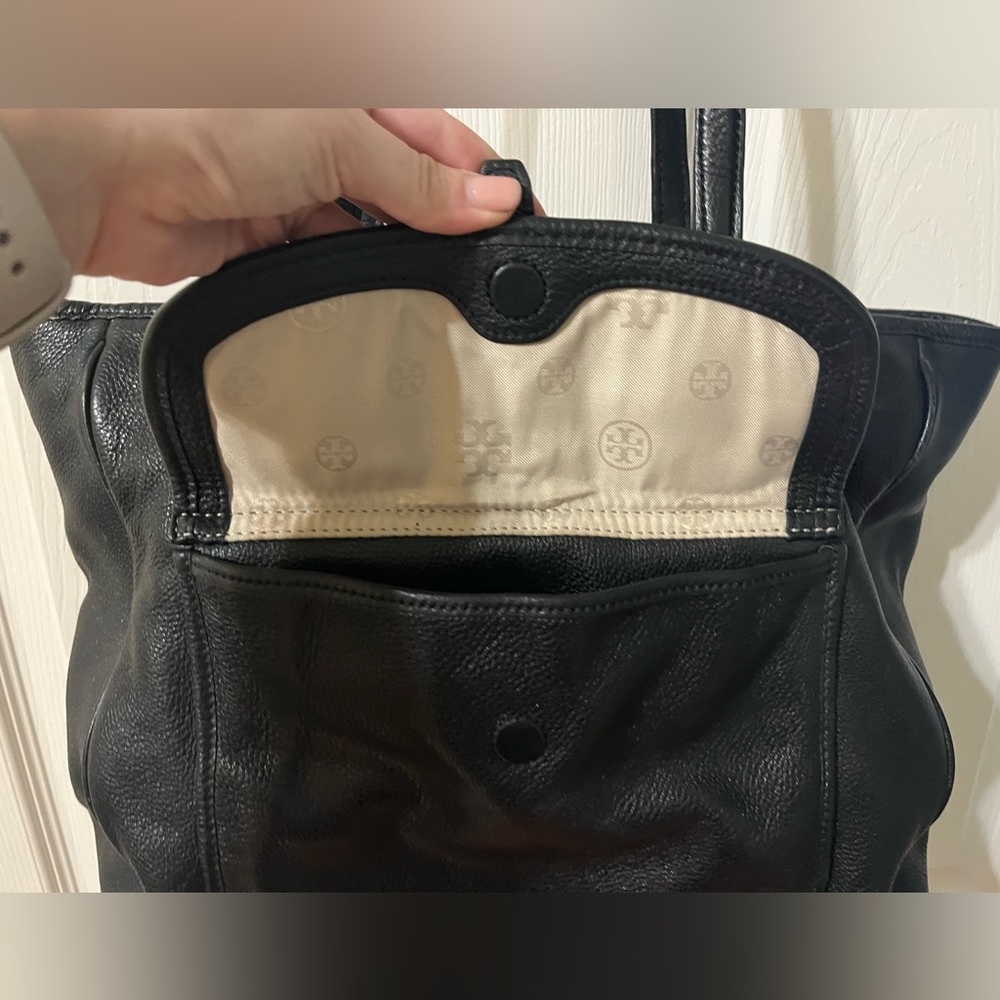 Tory Burch Black Leather Tote Bag - Picture 2 of 6